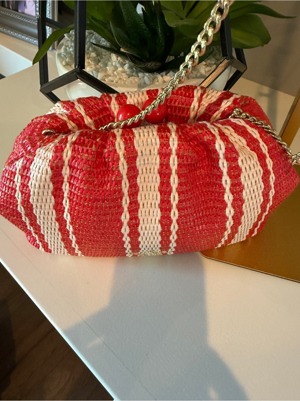 Kate spade scrunchy clutch, crossbody, like new condition - Picture 3 of 9